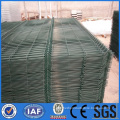 High strength welded wire mesh fence